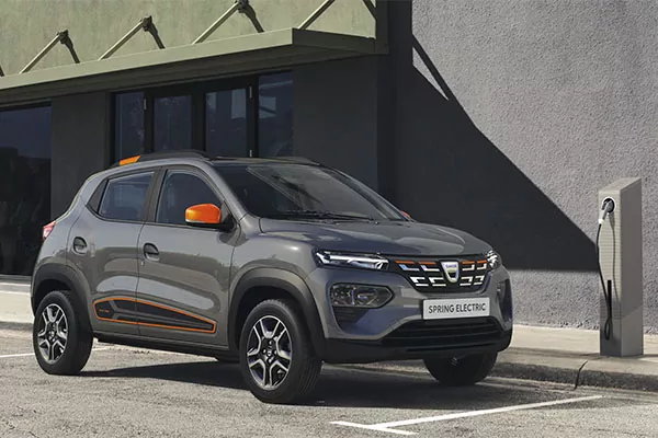 Найдешевший електромобіль у Європі — Dacia Spring — отримав оновлення з новим літій-залізофосфатним (LFP) акумулятором та більш потужними двигунами до 75 кВт