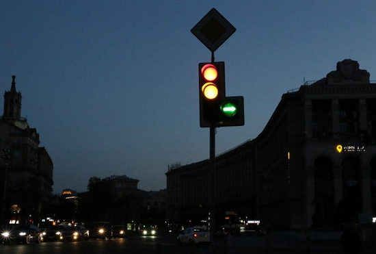 Екстрені відключення світла запроваджено у всіх областях України