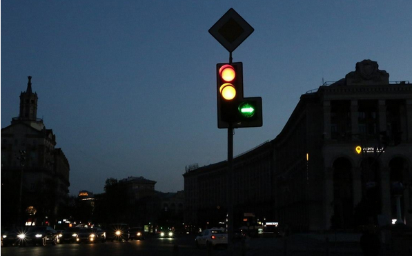 Екстрені відключення світла запроваджено у всіх областях України