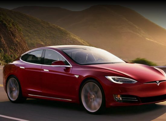 Tesla повторно активувала режим “Mad Max” у своєму програмному забезпеченні Full Self-Driving (Supervised) після оновлення v14.1.2