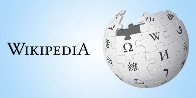 Wikipedia, останній великий ресурс з повністю людським контентом, втрачає відвідувачів