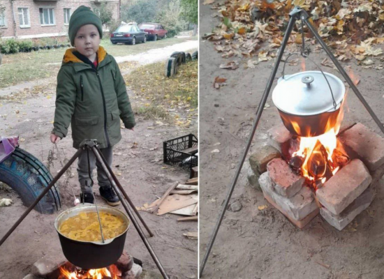 У місті Шостка на Сумщині мешканці змушені варити їжу просто неба — на вогнищах і навіть на свічках