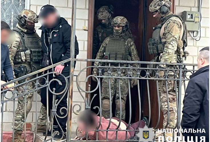 Олімпіадець із хімії пішов шляхом злочину: нарколабораторія у Вінниці та 9 років тюрми У Вінниці суд визнав винним 27-річного чоловіка, який організував потужну нарколабораторію та налагодив збут психотропних речовин у великих обсягах