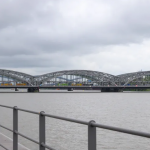 Українські біженці в ЄС 2025: понад 4,7 млн осіб під тимчасовим захистом У німецькому Гамбурзі сталася аварія за участю контейнерного судна, яке врізалося в міст, спричинивши серйозні пошкодження конструкції